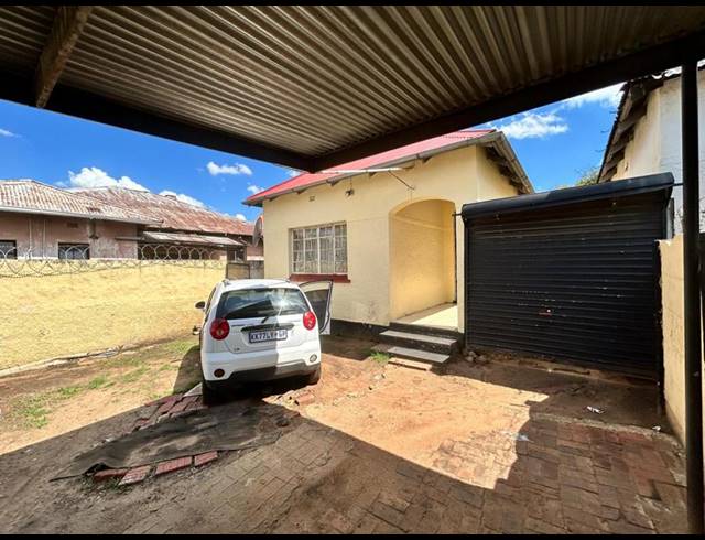 4 BEDROOM HOUSE FOR SALE IN GEDULD